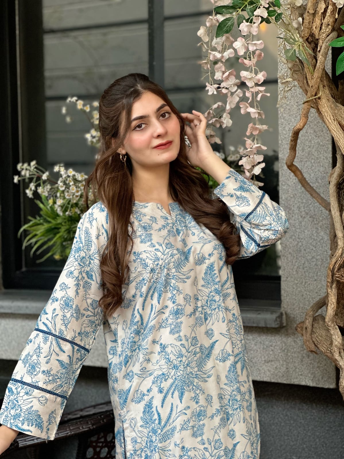 Graceful Blue Floral Winter Suit – Stylish & Cozy Attire