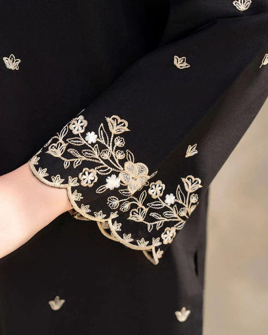 Black Riwaj Embroidered Suit – Premium Winter Collection